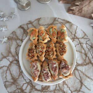 MINI KERSTBOOMPJES DE LUXE 12 STUKS